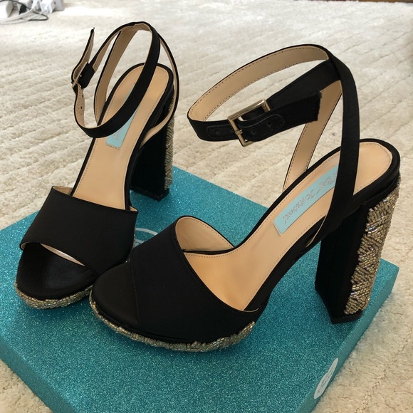 Black Block Heel with Beaded Embellishment - Picture 5 of 8